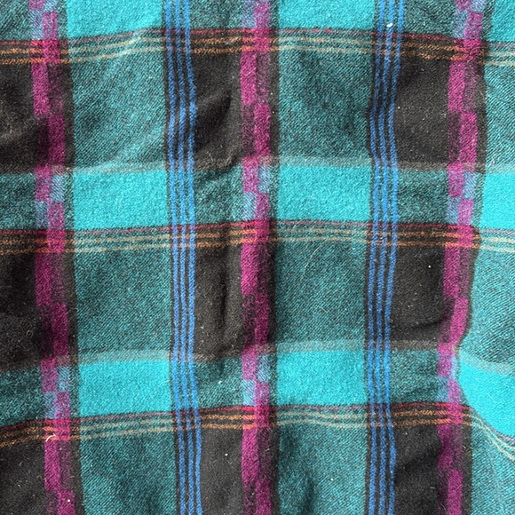 Pendleton vintage wool plaid shirt - Picture 3 of 4